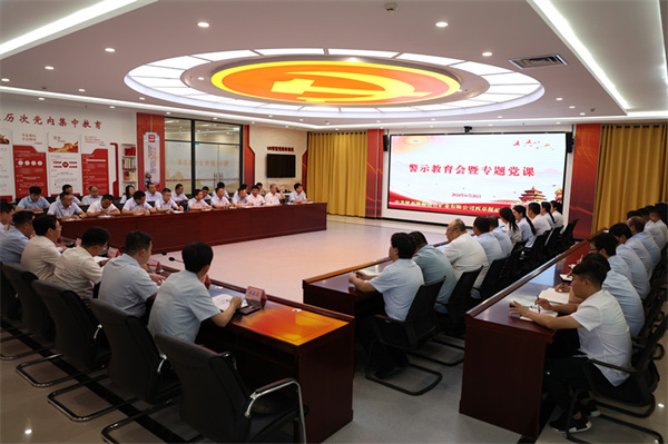 18e292757b2097c050b7d4c41f1835f_副本.jpg
